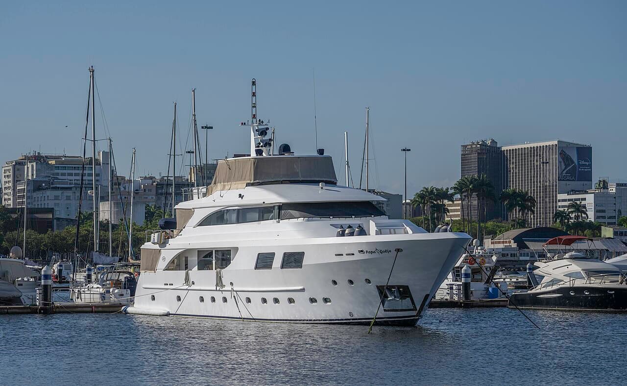 ORSA 62, Flybridge